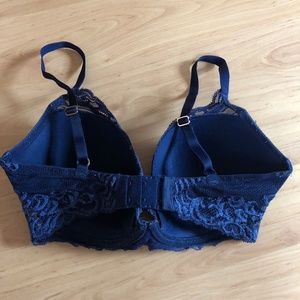 Natori Intimates & Sleepwear - Natori Feathers contour bra navy blue Natori Intimates & Sleepwear - Natori Feathers contour bra navy blue